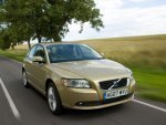 Китайцы клонировали Volvo S40 Китайцы клонировали Volvo S40