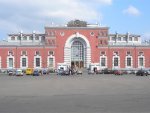 На Привокзальной площади Курска трудились иностранцы На Привокзальной площади Курска трудились иностранцы