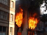 В Москве при пожаре в отделе службы судебных приставов погиб человек