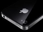 Apple ��������� ������������ iPhone 4